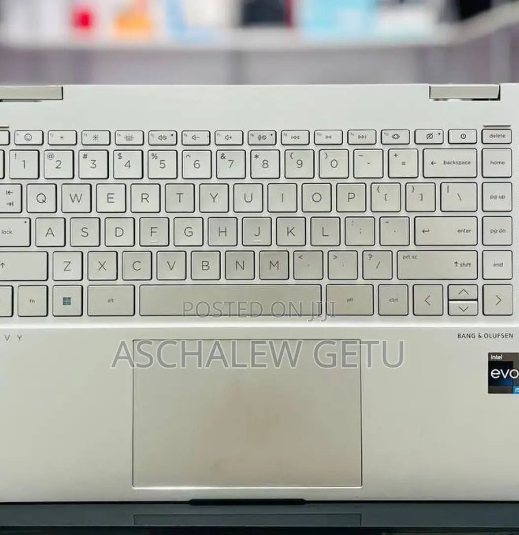 New Laptop HP Envy X360 16GB Intel Core I5 SSD 512GB