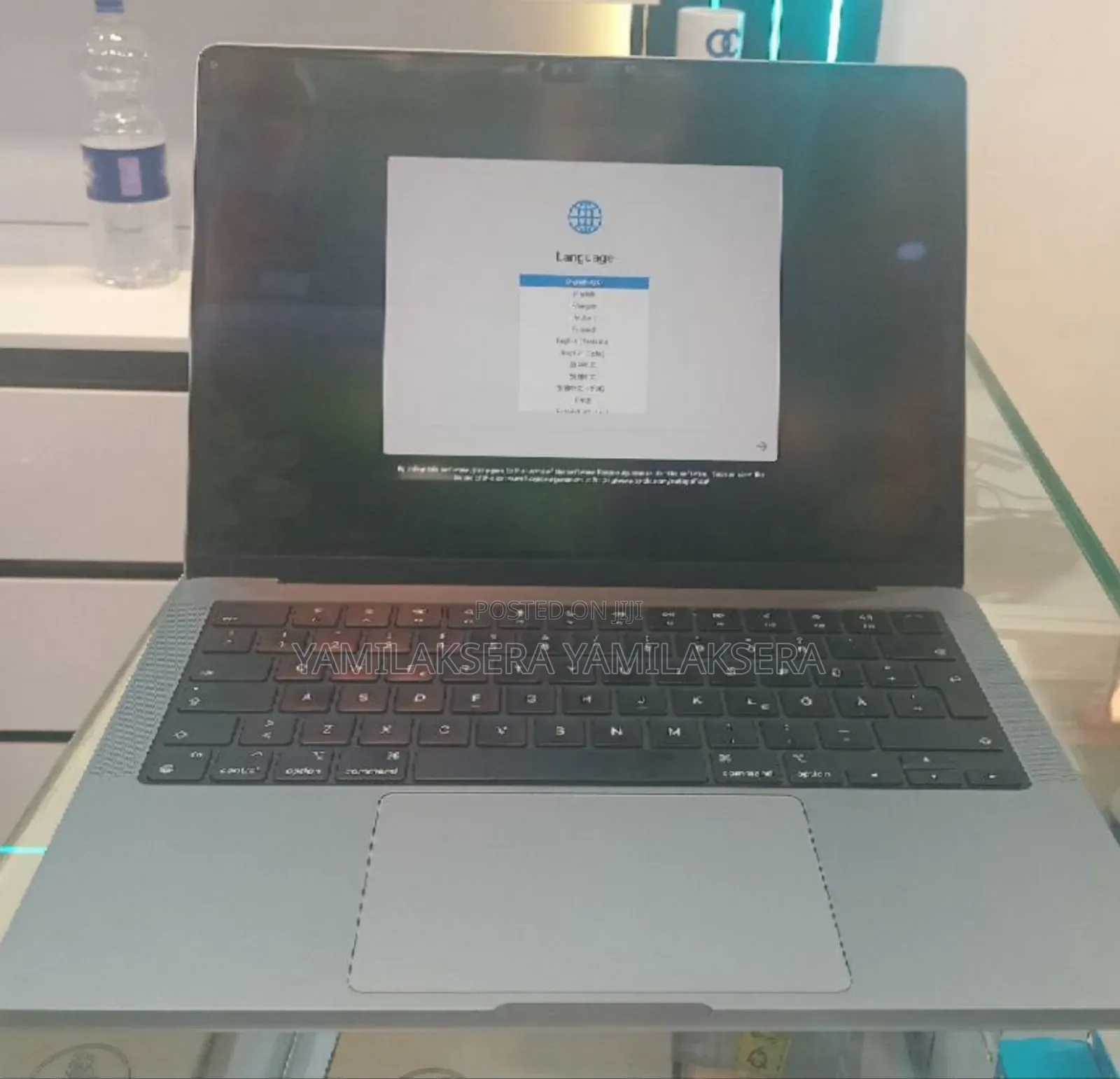 New Laptop Apple MacBook Pro 2023 M3 14-Inch 24GB Apple M3 SSD 512GB