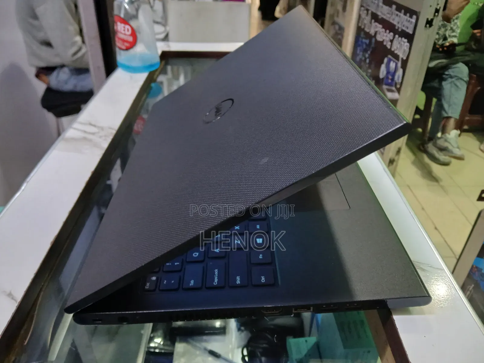 Laptop Dell Inspiron 3542 4GB Intel Core I3 HDD 1T