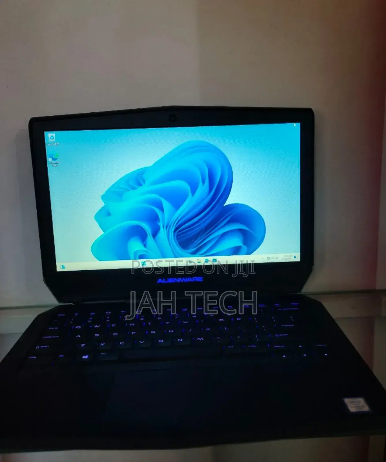New Laptop Alienware Area-51m 16GB Intel Core I5 SSD 256GB