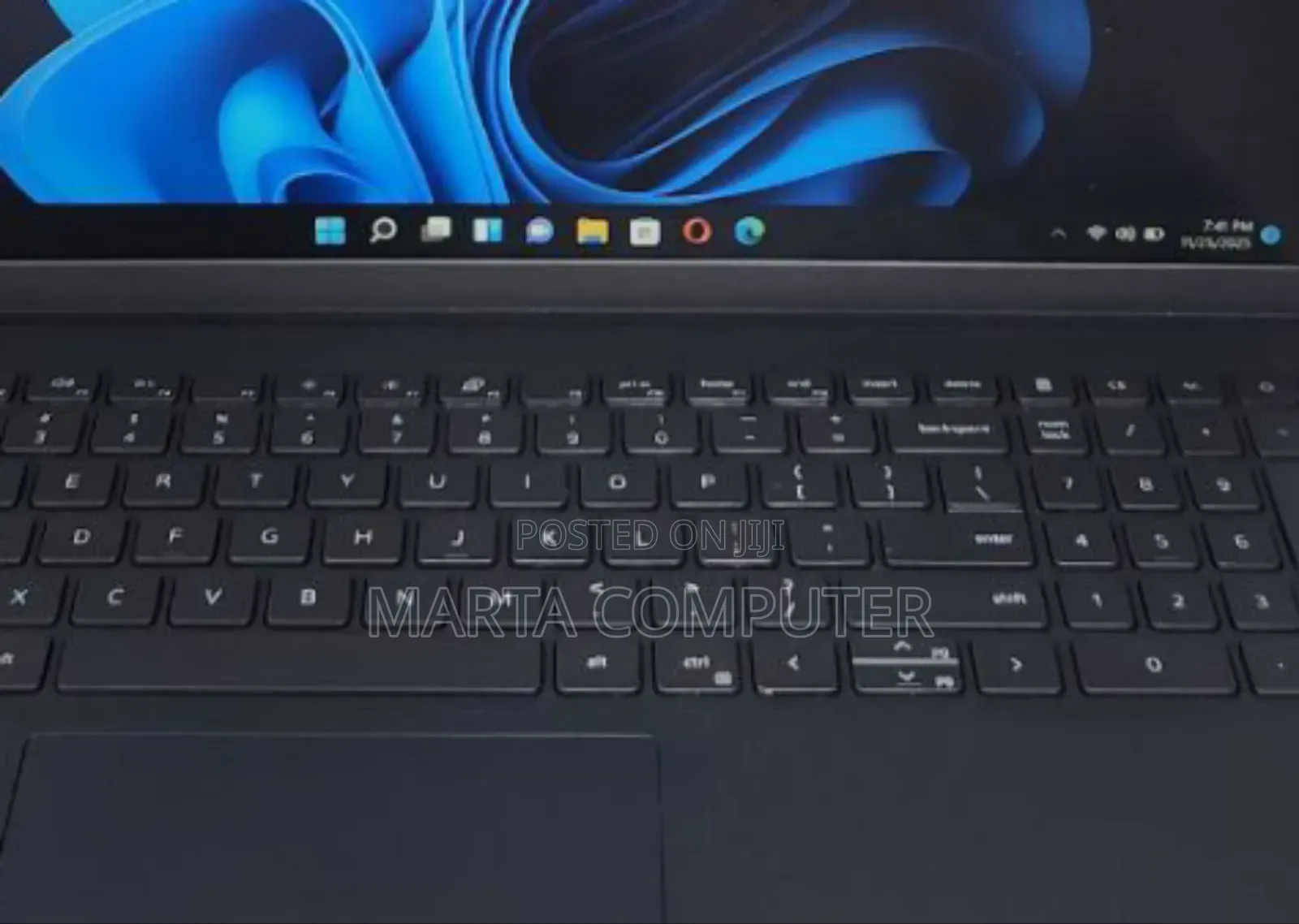 New Laptop Dell Inspiron 15 8GB Intel Core I5 SSD 512GB