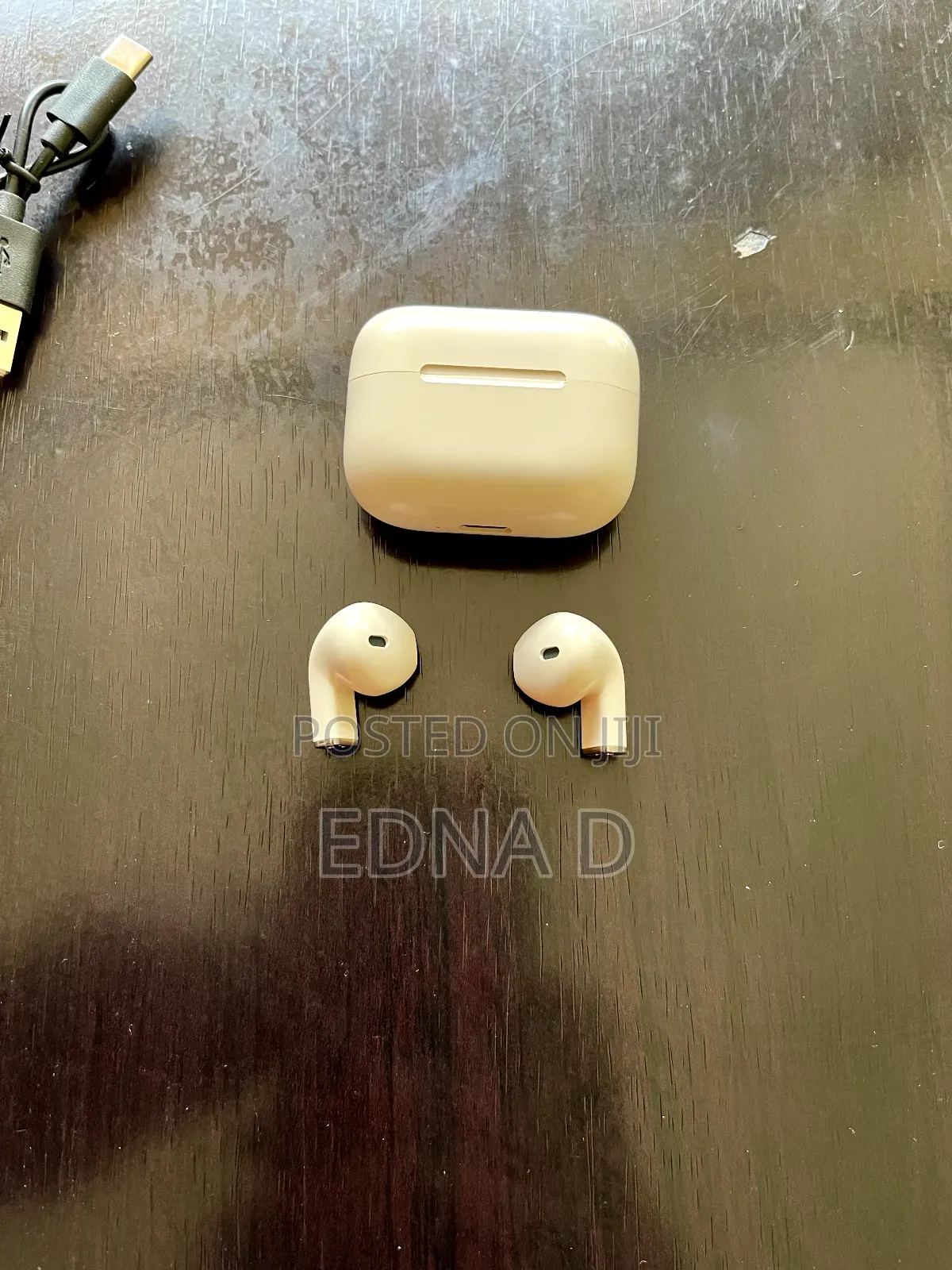 TWS Earpod