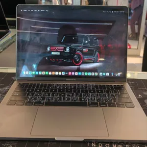 New Laptop Apple MacBook Pro 2017 8GB Intel Core I5 SSD 128GB
