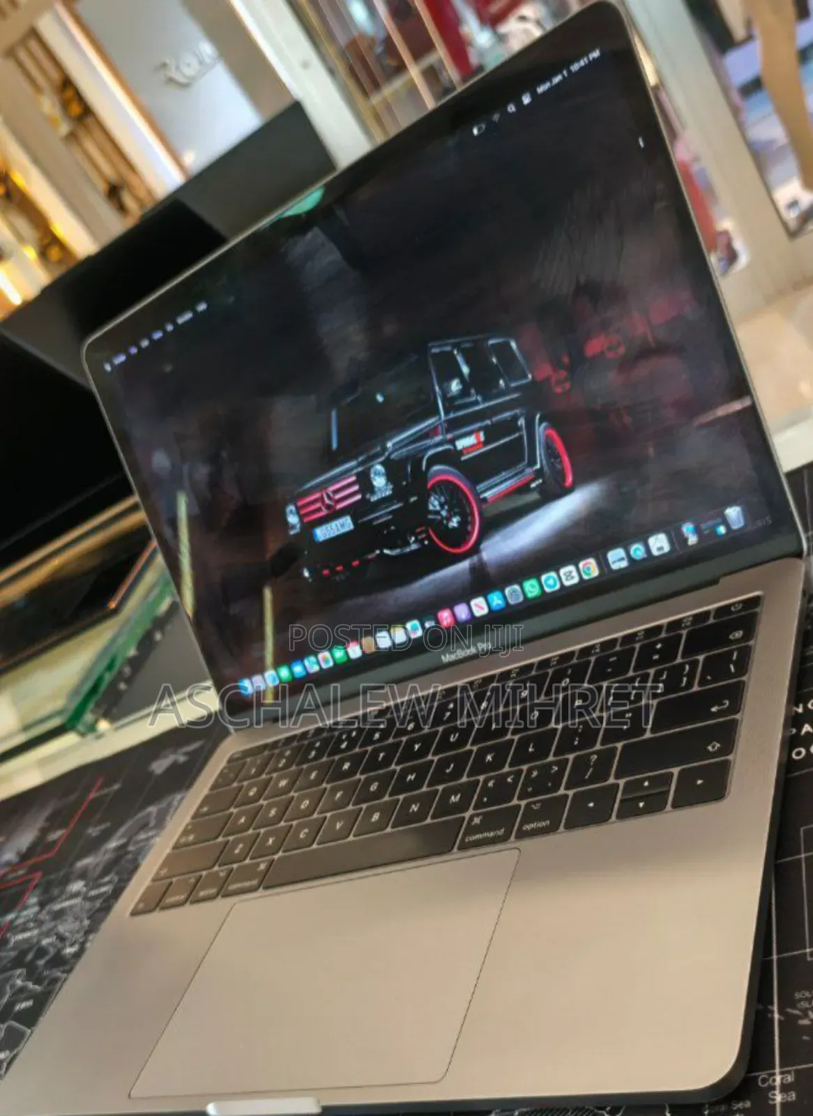 New Laptop Apple MacBook Pro 2017 8GB Intel Core I5 SSD 128GB