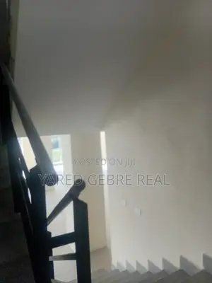 Furnished 3bdrm Apartment in ማሠሮ ሪል እስቴት, Yeka for sale