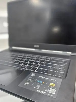 New Laptop MSI Stealth 14 Studio A13VF 16GB Intel Core I9 SSD 1T