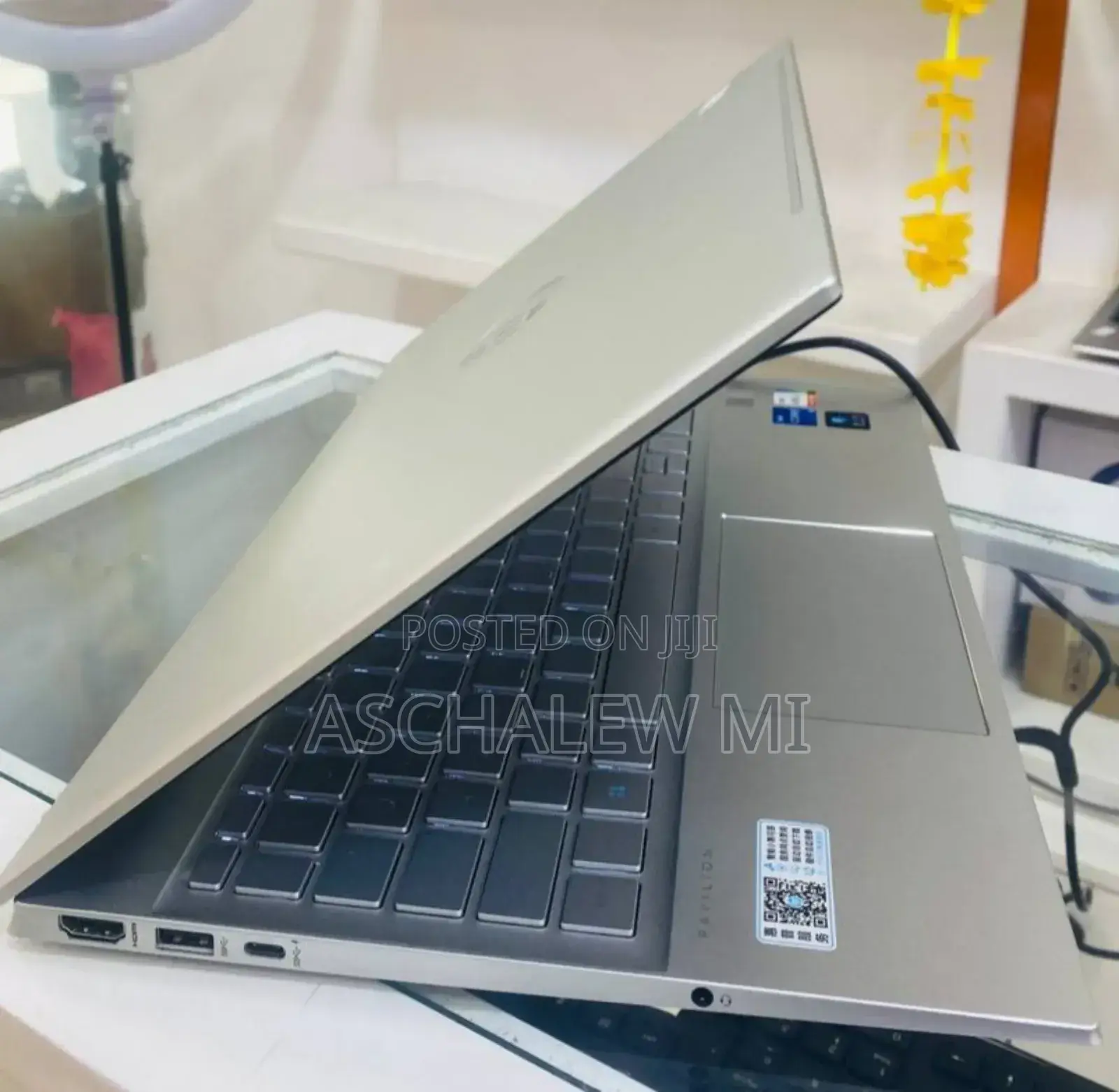 New Laptop HP Pavilion 14 16GB Intel Core I5 SSD 1T
