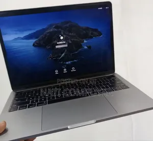 Photo - New Laptop Apple MacBook Pro 2017 8GB Intel Core I5 SSD 128GB