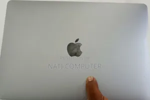 New Laptop Apple MacBook Pro 2017 8GB Intel Core I5 SSD 128GB