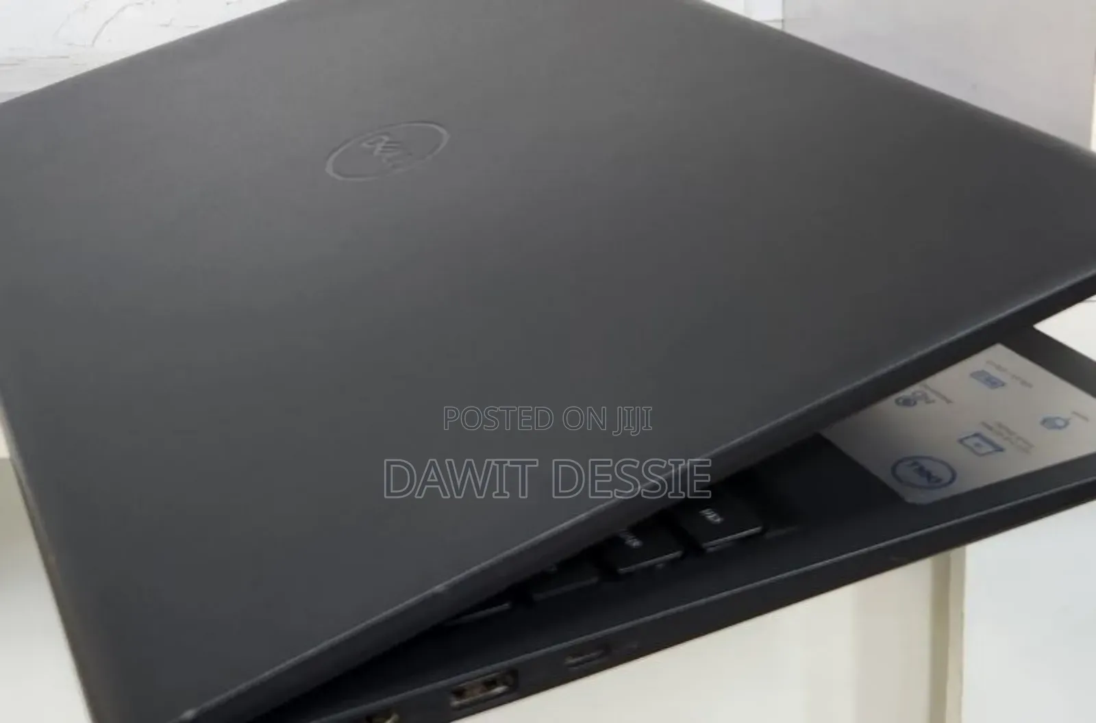 New Laptop Dell Inspiron 15 8GB AMD Ryzen 5 SSD 512GB