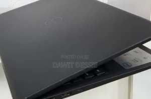 New Laptop Dell Inspiron 15 8GB AMD Ryzen 5 SSD 512GB