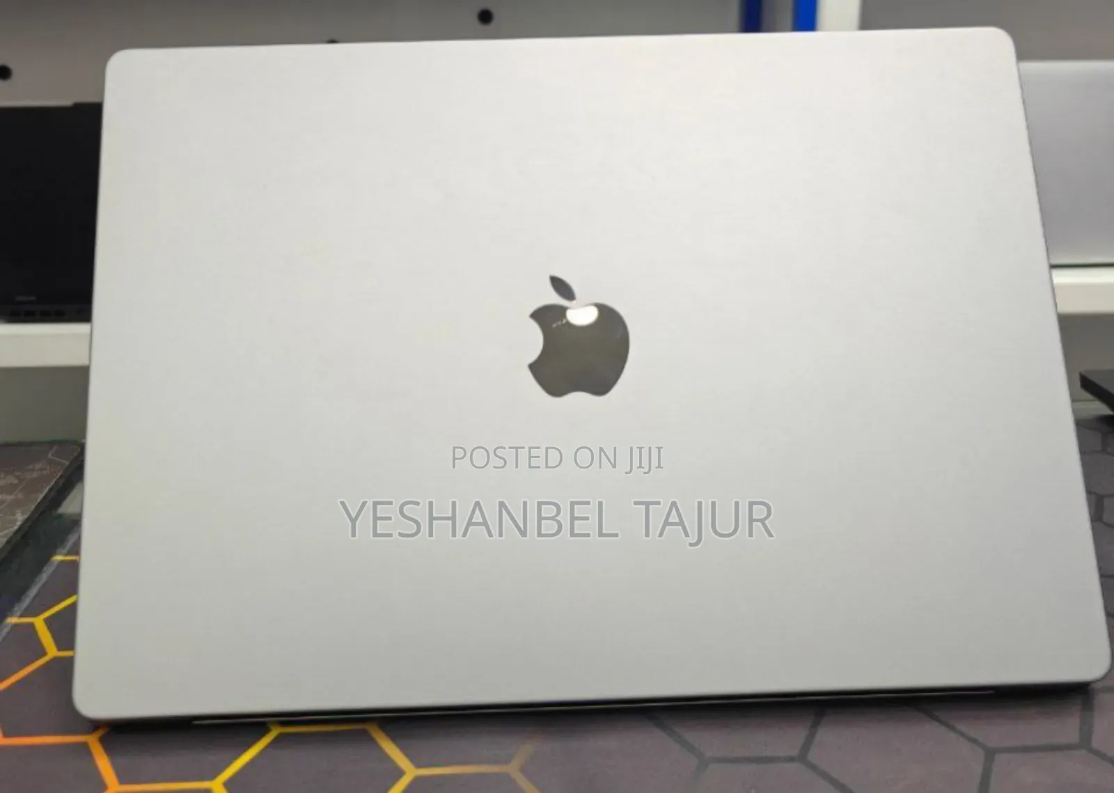 New Laptop Apple MacBook Pro M1 64GB Apple M1 Max SSD 1T