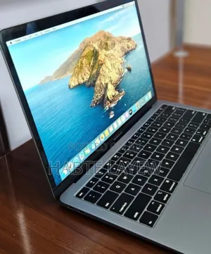 New Laptop Apple MacBook Air 2019 8GB Intel Core I5 SSD 128GB