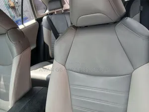 Toyota RAV4 2019 Green