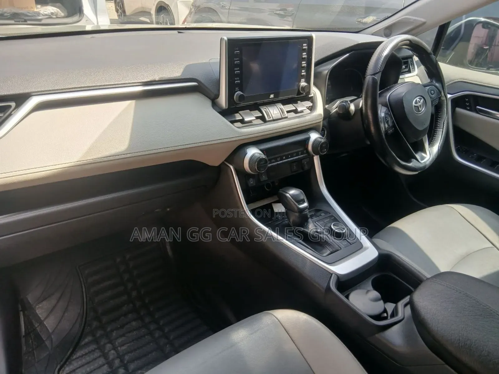 Toyota RAV4 2019 Green