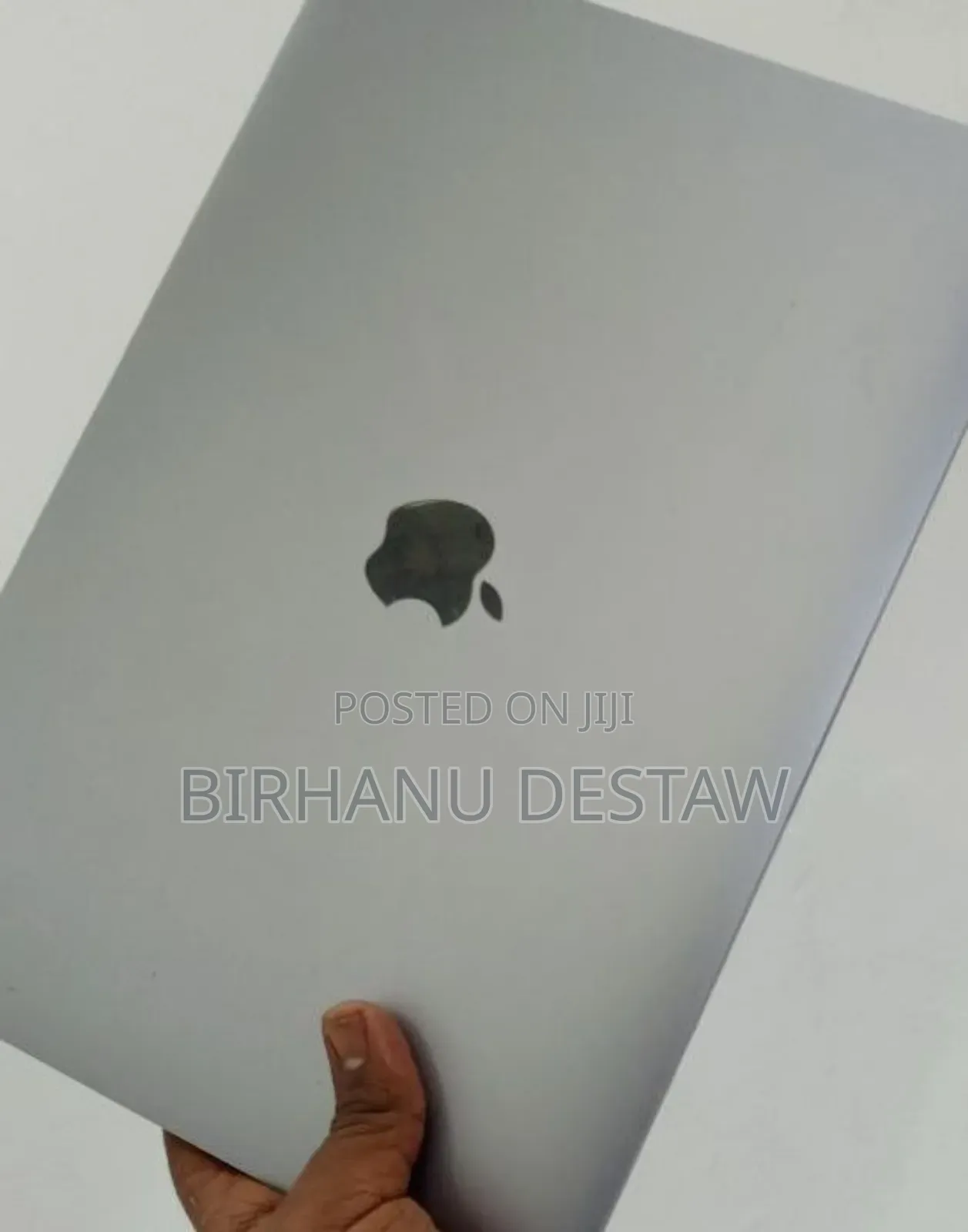 New Laptop Apple MacBook Pro 2017 8GB Intel Core I5 SSD 128GB