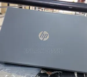 New Laptop HP 8GB Intel Core I5 SSD 2T