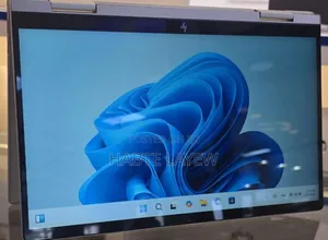 New Laptop HP Envy X360 16GB Intel Core I7 SSD 512GB