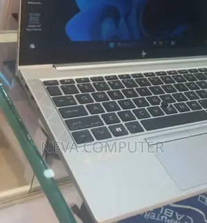 New Laptop HP EliteBook 840 G7 16GB Intel Core I7 SSD 512GB