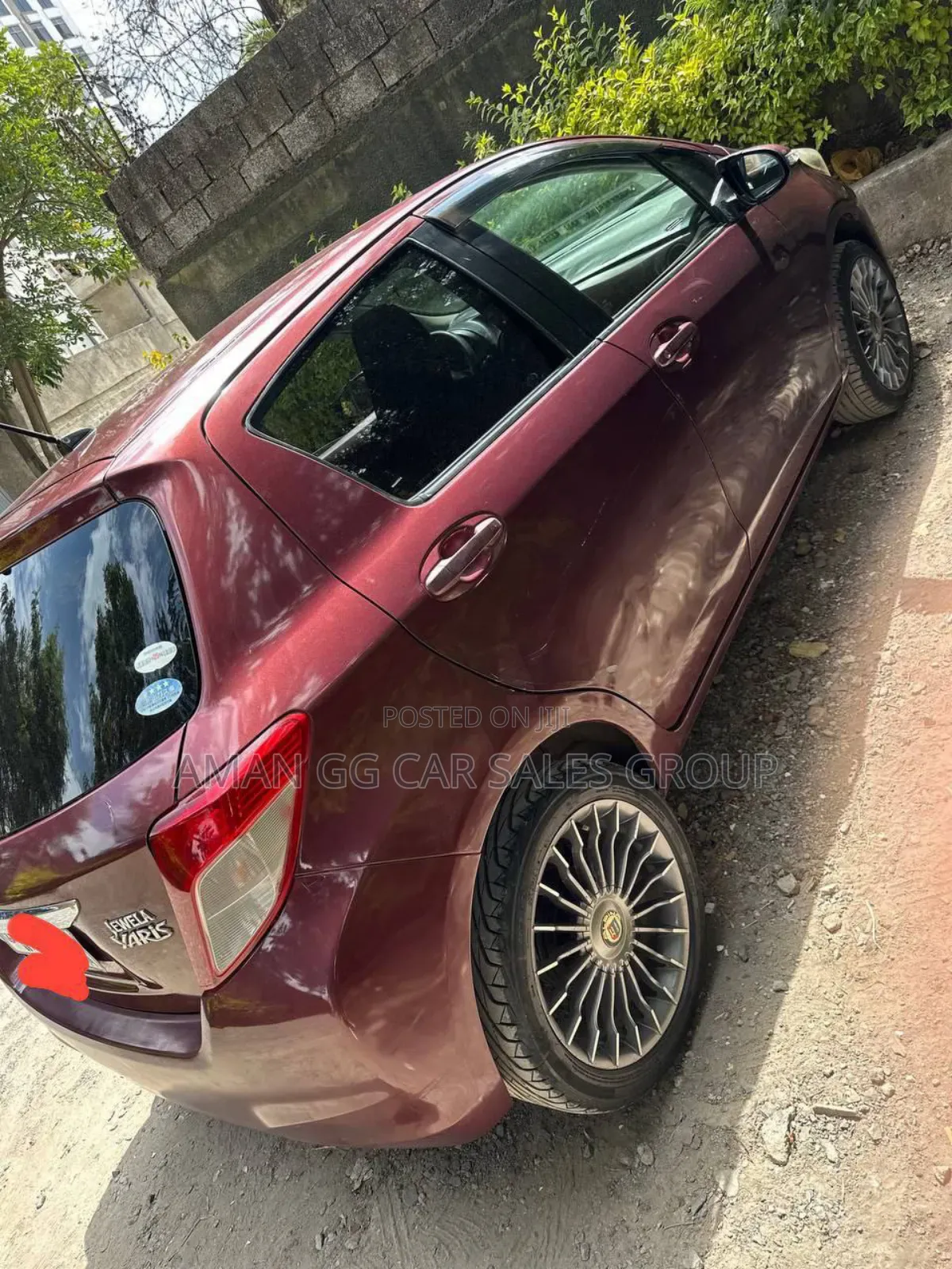 Toyota Yaris 2012 Burgundy