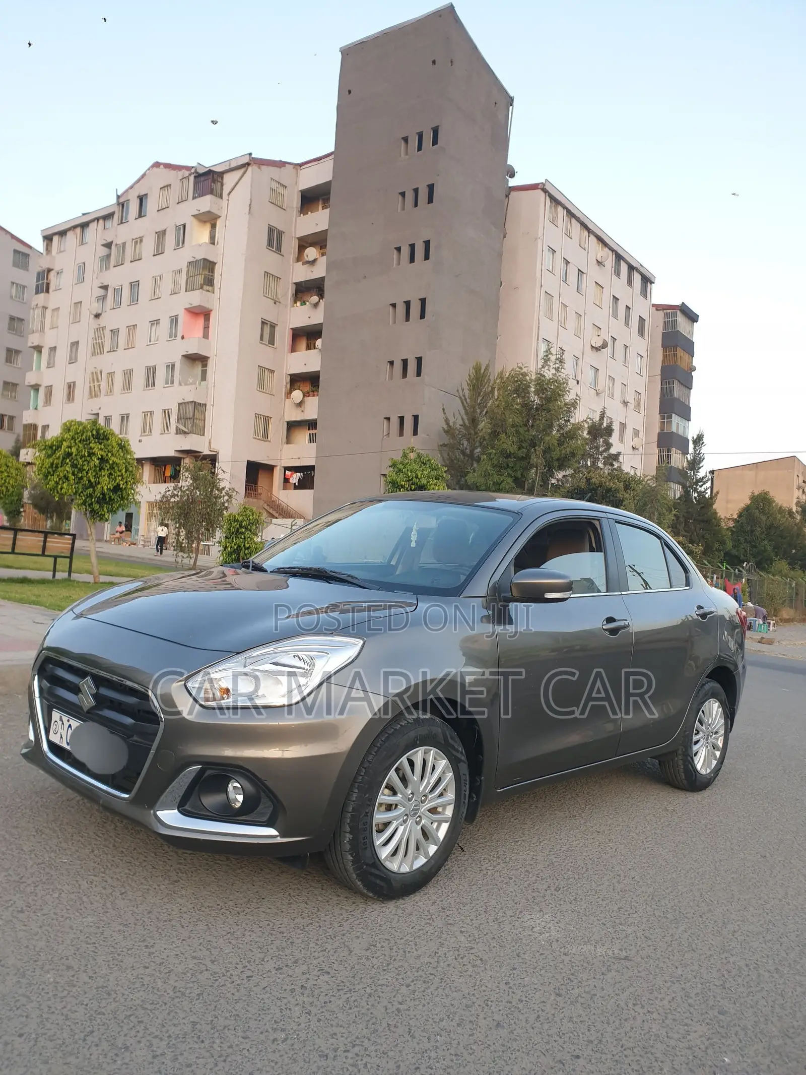 Suzuki Dzire 2023 Gray