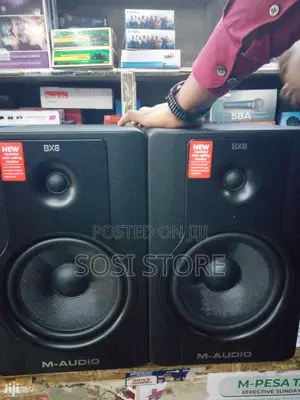 Photo - M-Audio Bx8 Studio Monitor