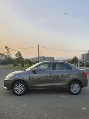 Suzuki Dzire 2023 Gray