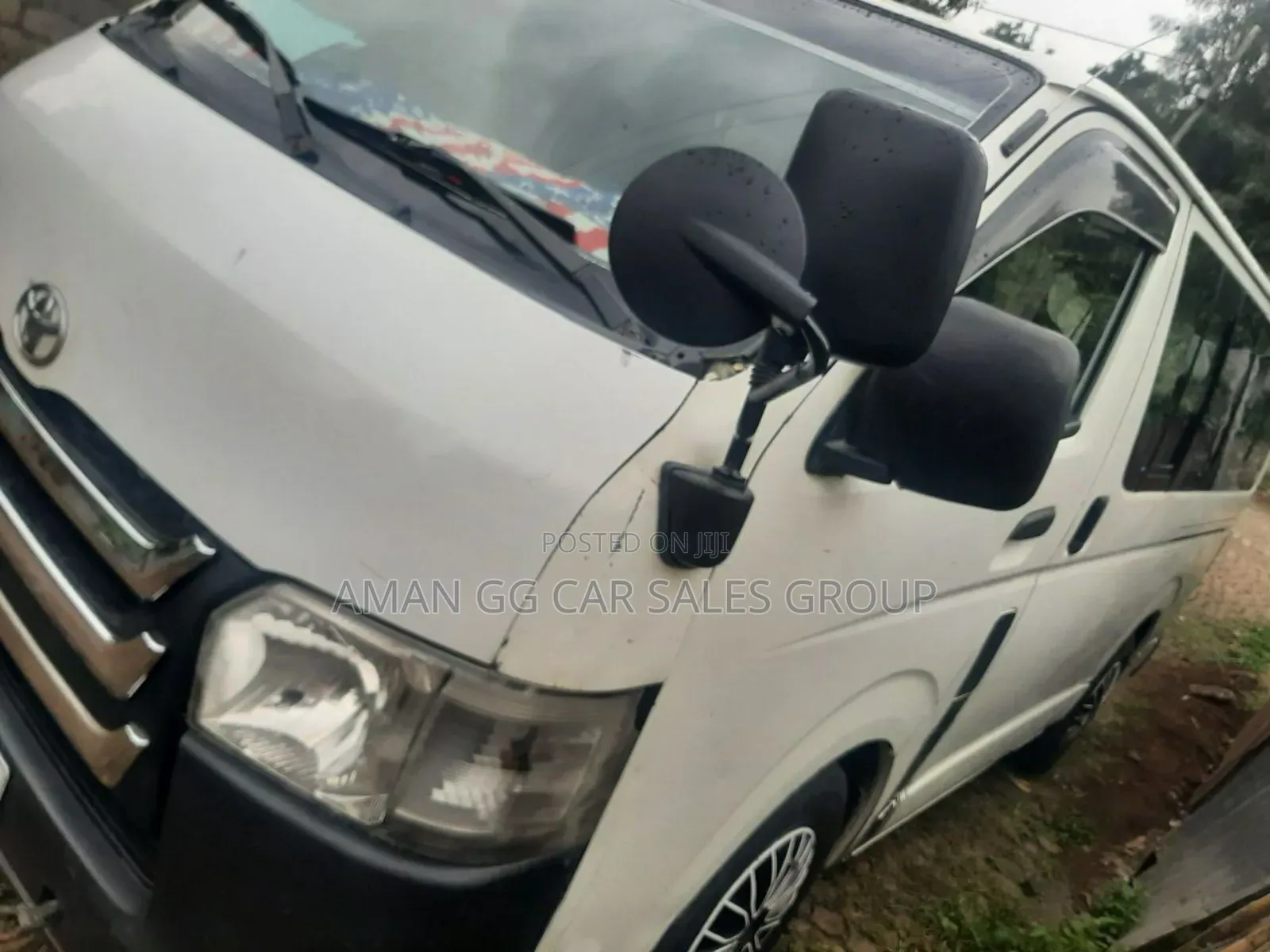 Toyota HiAce 2007 White