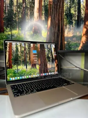 New Apple MacBook Air 2024 M3 13-Inch 16GB Intel Core M3 SSD 512GB