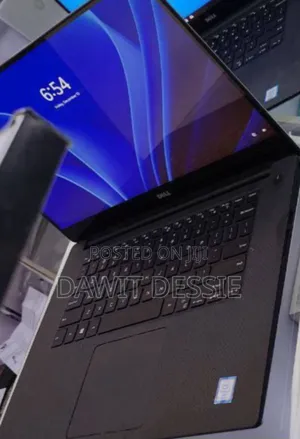 Photo - New Laptop Dell Precision 5540 16GB Intel Core I7 SSD 1T