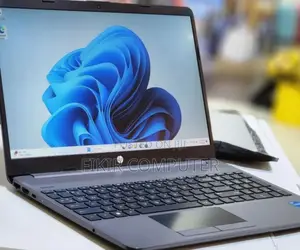 New Laptop HP Stream Notebook 16GB Intel Core I5 SSD 512GB