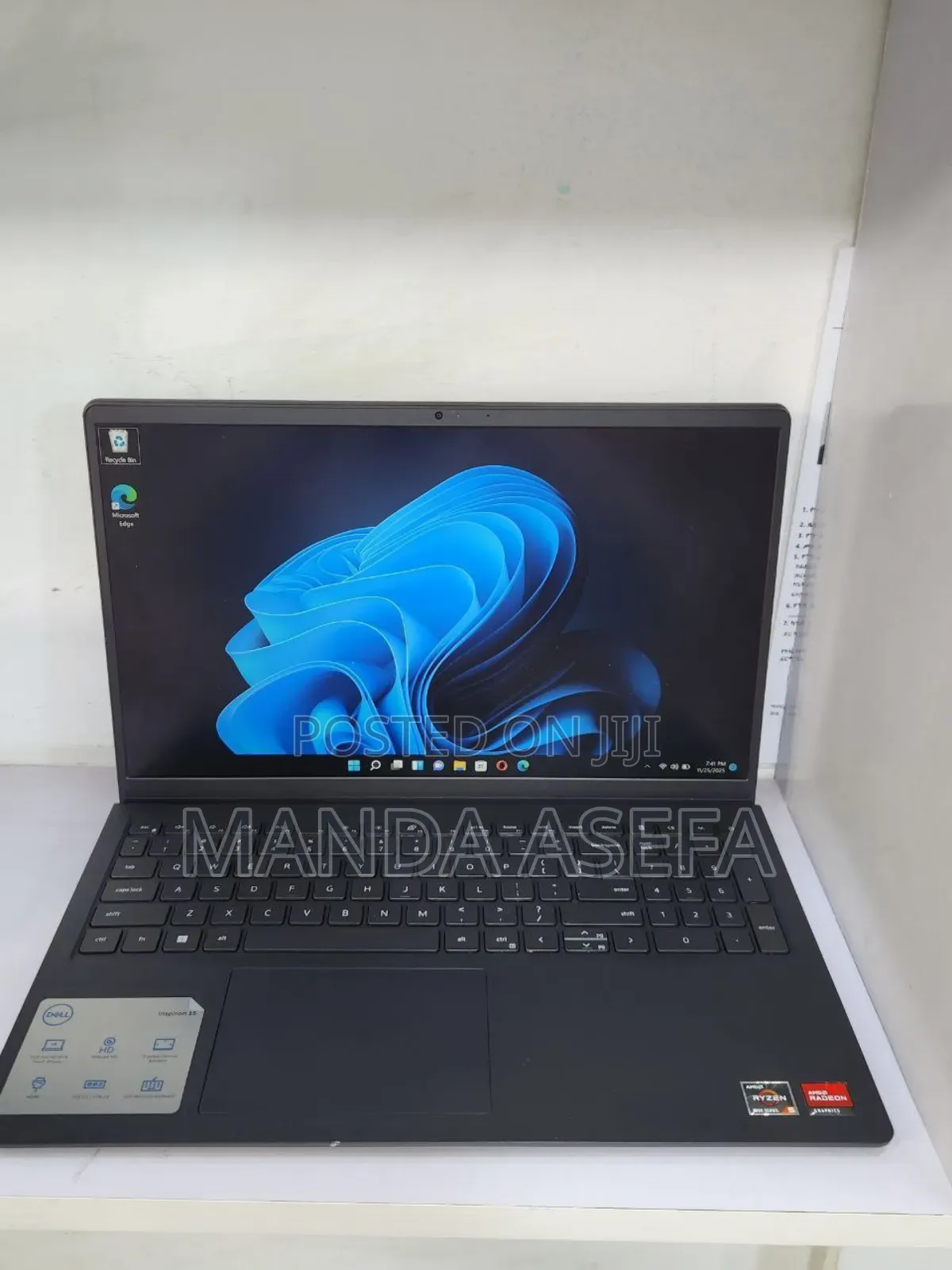 New Laptop Dell Inspiron 15 8GB AMD Ryzen 5 SSD 512GB