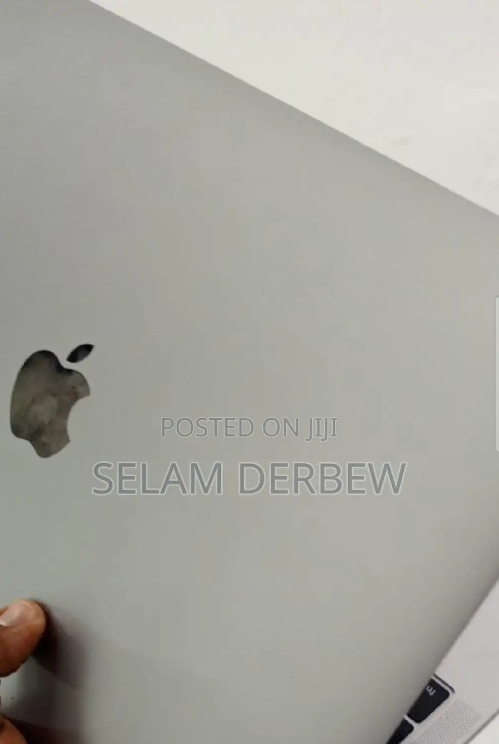 New Laptop Apple MacBook Pro 2017 8GB Intel Core I5 SSD 128GB