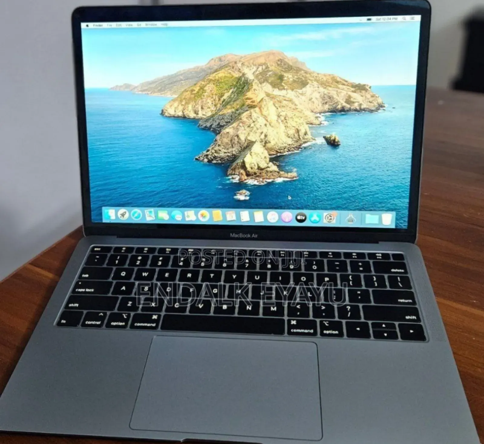 New Laptop Apple MacBook Air 2019 8GB Intel Core I5 SSD 128GB
