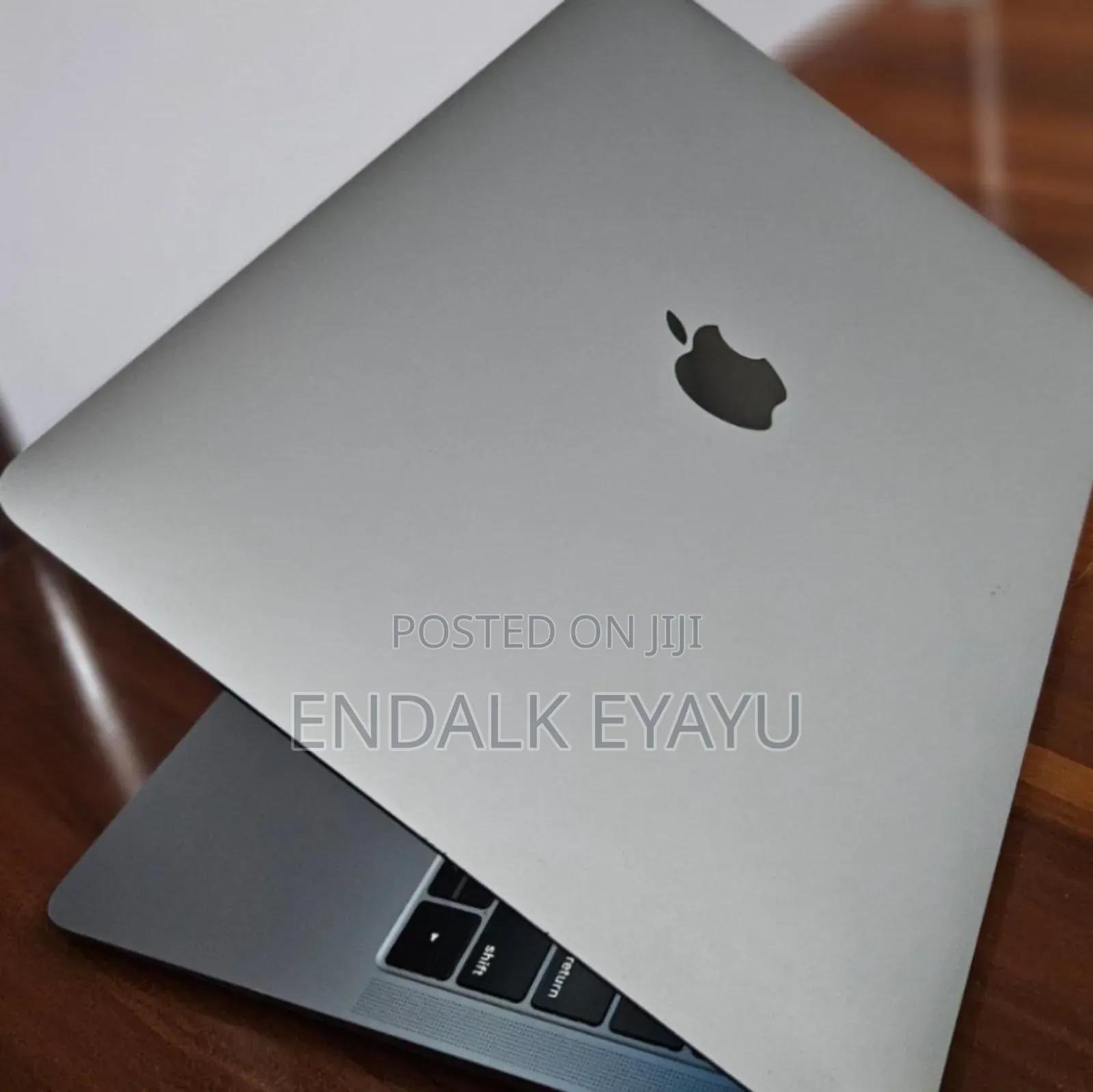 New Laptop Apple MacBook Air 2019 8GB Intel Core I5 SSD 128GB