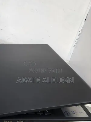 New Laptop Dell Inspiron 15 8GB AMD Ryzen 5 SSD 512GB