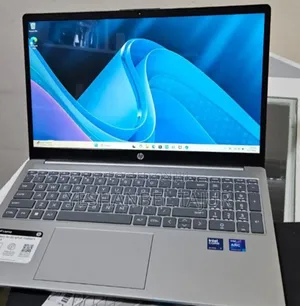New Laptop HP OmniBook Ultra Flip 14" 16GB Intel Core Ultra 7 SSD 512GB