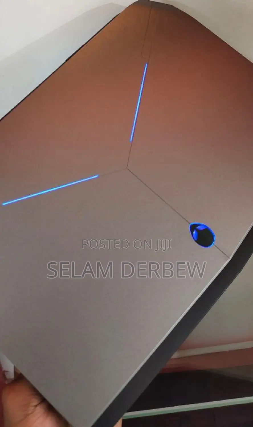 New Laptop Alienware Area-51m 16GB Intel Core I5 SSD 256GB