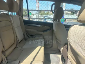 Toyota Land Cruiser PRADO 2003 White