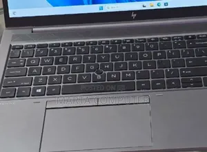 New Laptop HP ZBook Firefly 15 G7 16GB Intel Core I7 SSD 1T