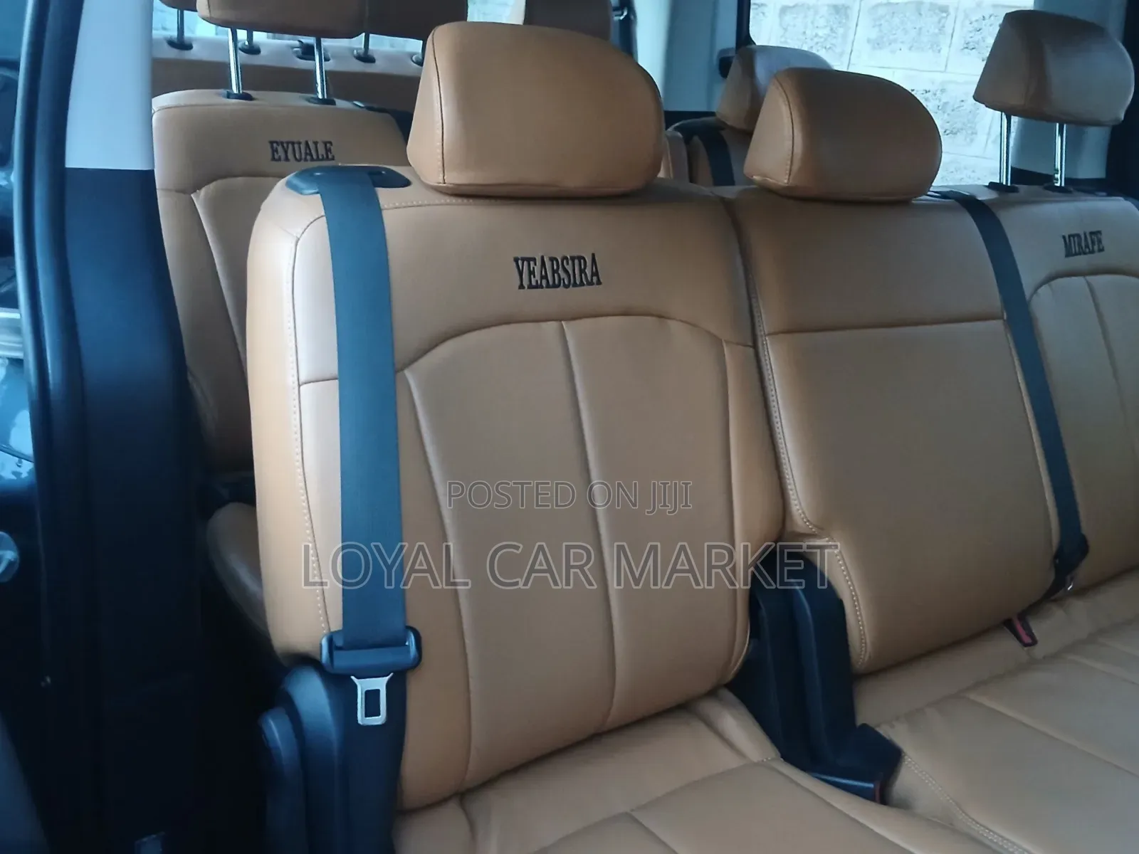 Hyundai Staria 2023 Gray