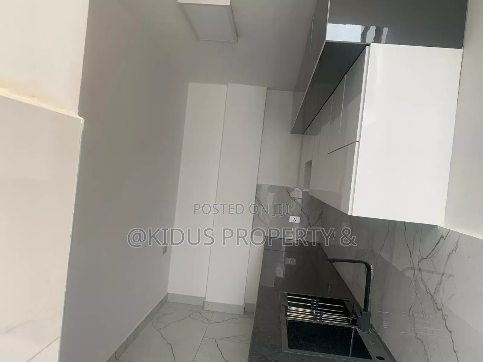 2bdrm Apartment in Lebu, Nifas Silk-Lafto for rent