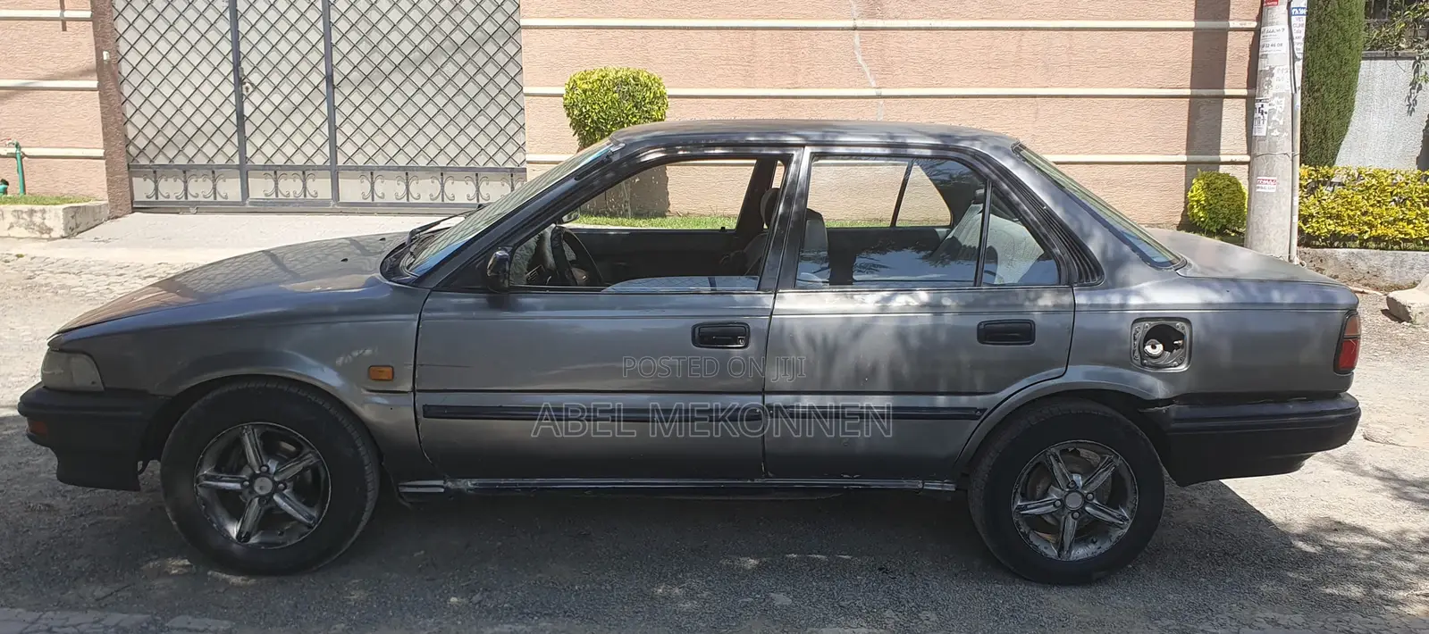 Toyota Corolla Sedan 1989 Gray