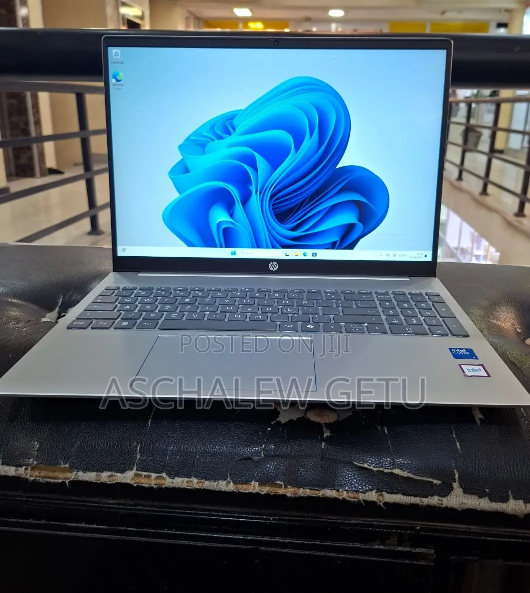 New Laptop HP Pavilion 15 16GB Intel Core 5 SSD 512GB