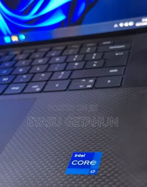 New Laptop Dell Precision 5570 16GB Intel Core I7 SSD 512GB