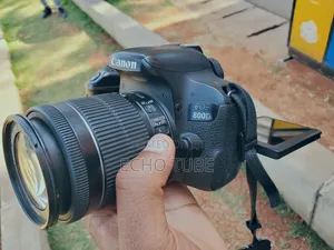 Canon 800d
