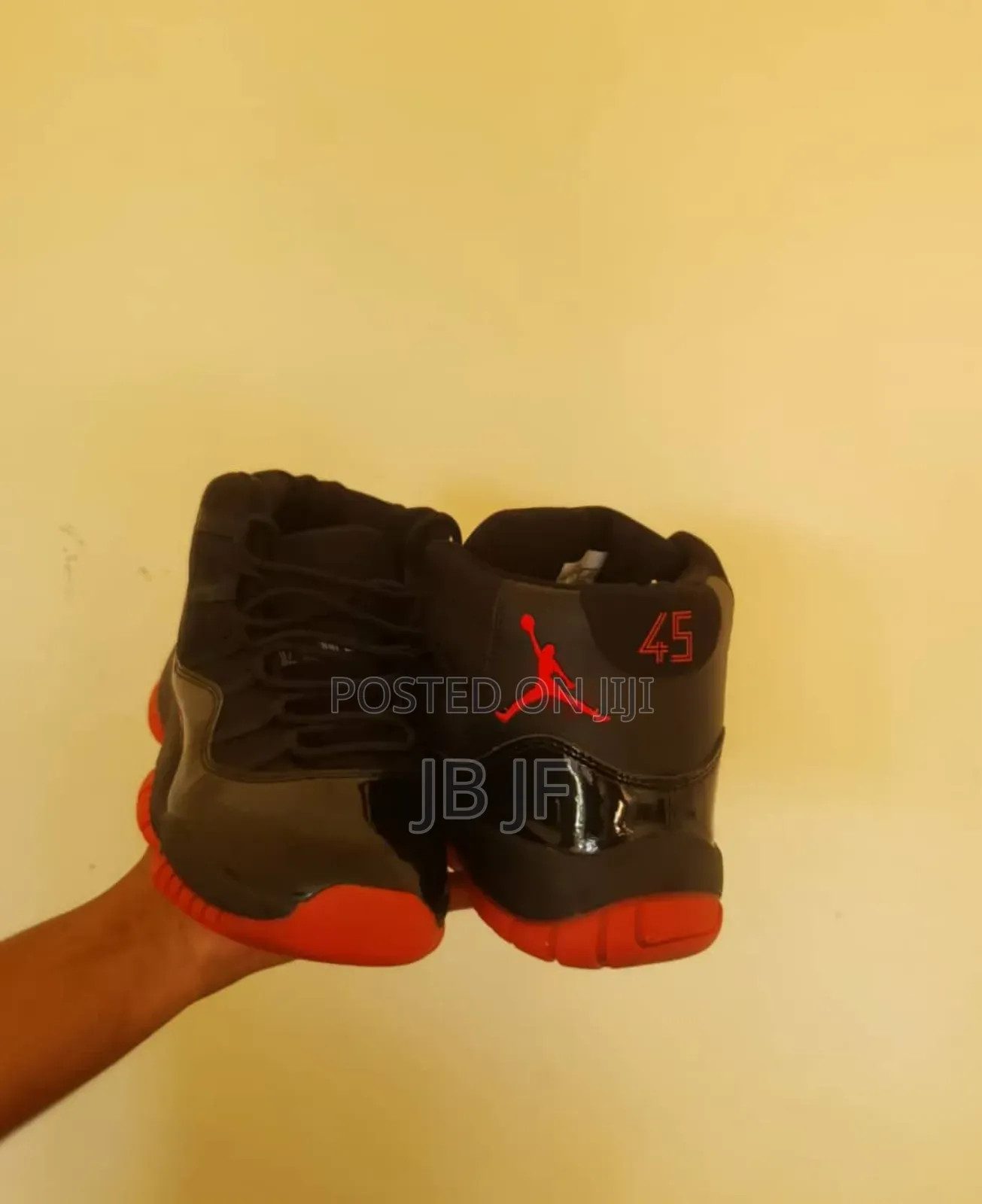 Nike Air Jordan 11 Retro