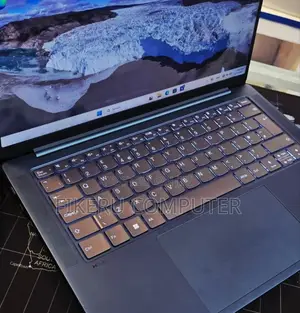 New Laptop Lenovo Yoga 7i 16GB Intel Core I7 SSD 1T