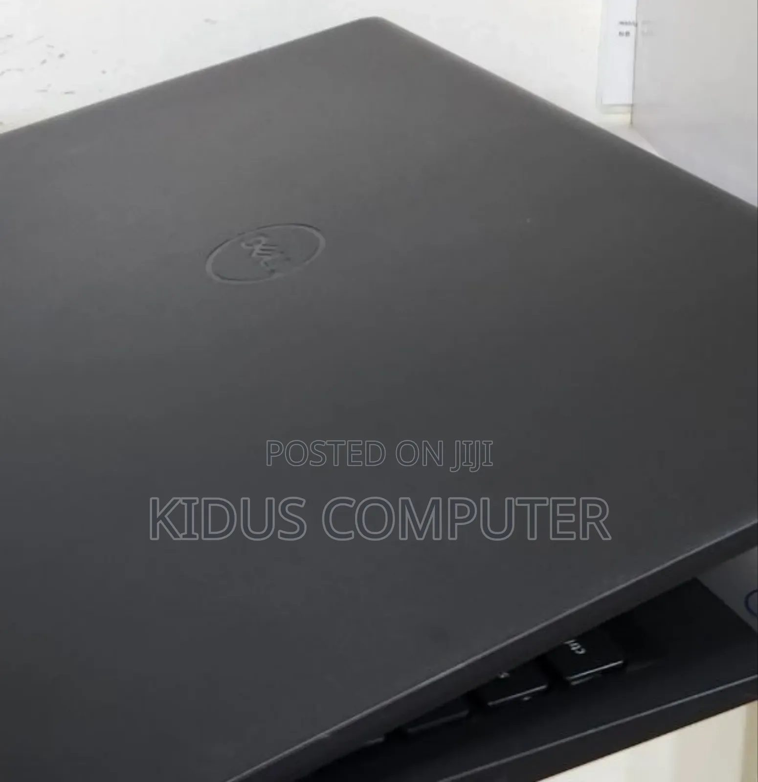 New Laptop Dell Inspiron 15 8GB AMD Ryzen 5 SSD 512GB