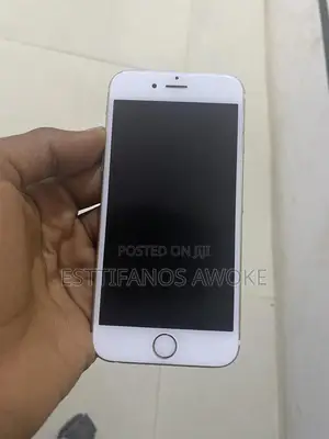 Apple iPhone 6s 64 GB Silver